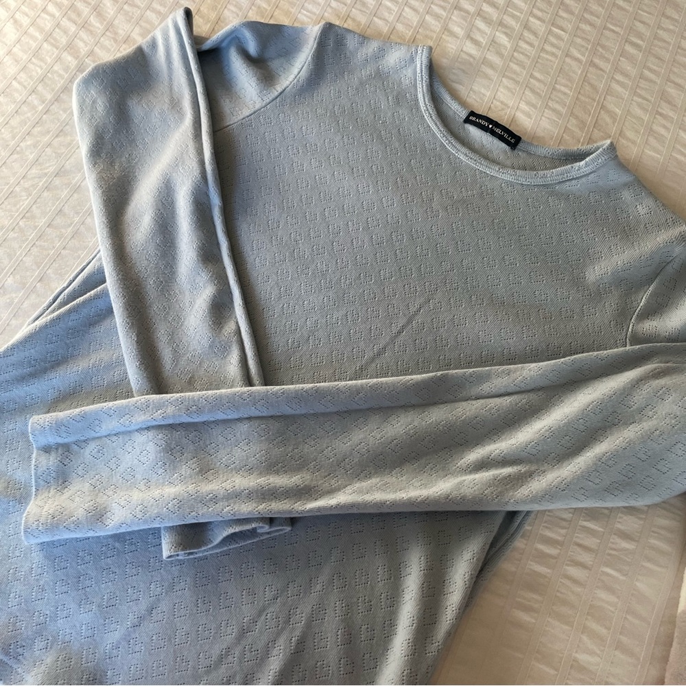 Brandy Melville Heart Long Sleeve!